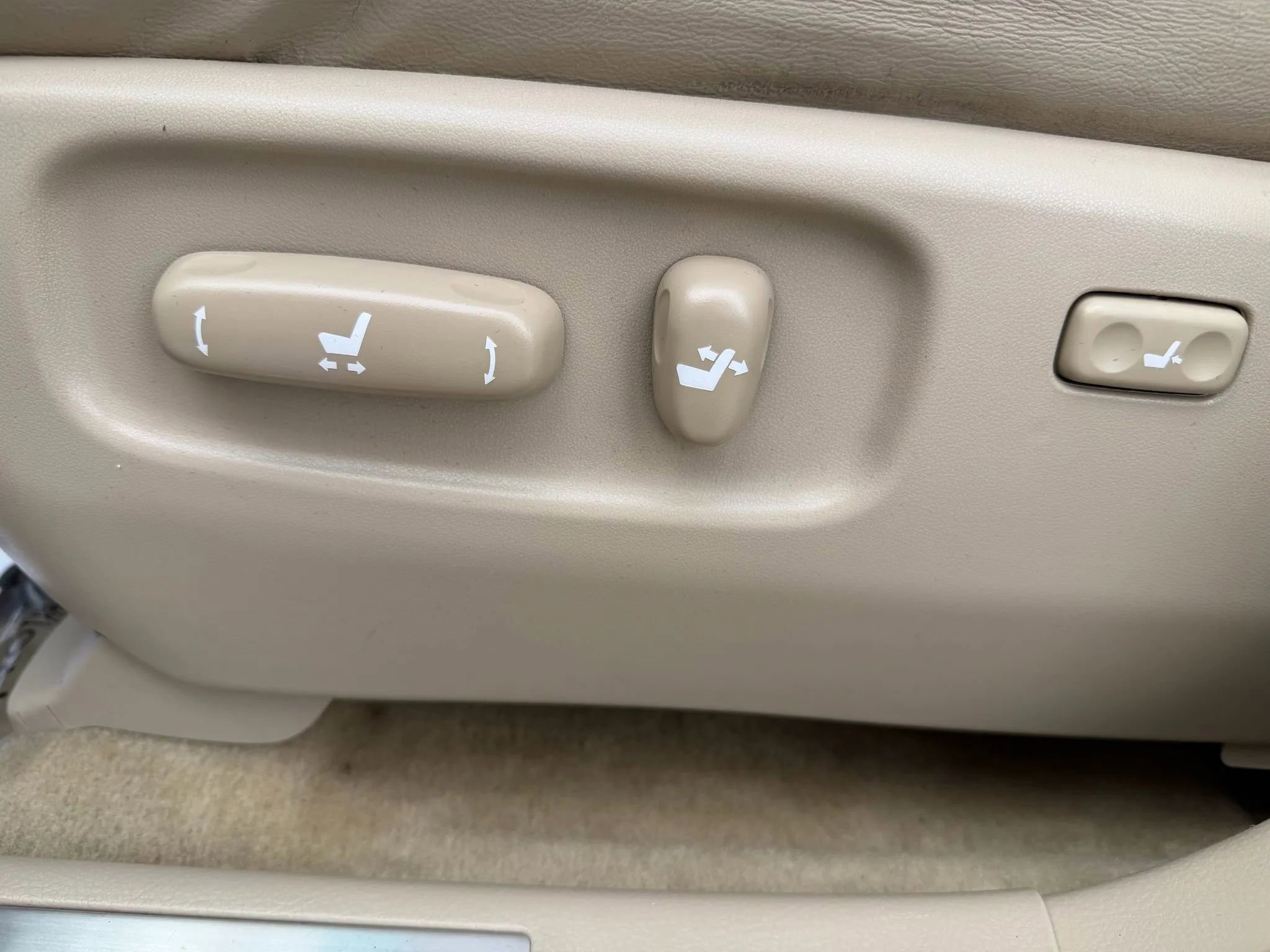 Used 2008 Lexus RX 400h AWD image 14
