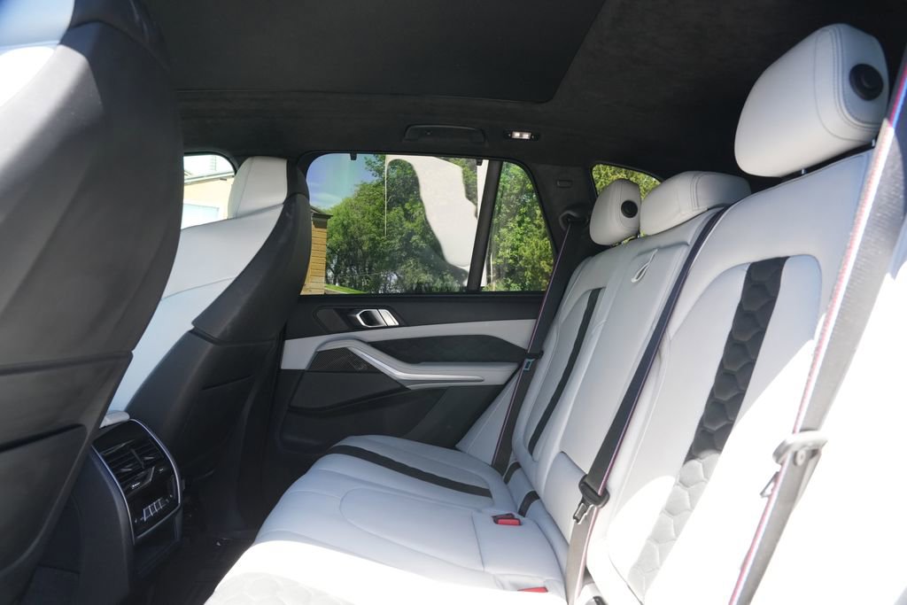 Used 2022 BMW X5 M w/ Competition Package 2 AWD/4WD image 18