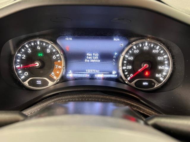 Used 2019 Jeep Renegade Trailhawk w/ Cold Weather Group II AWD/4WD image 13