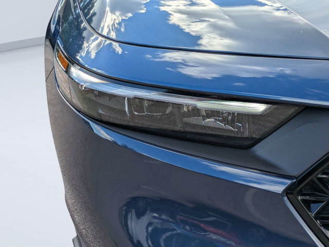 Used 2024 Honda Accord EX image 9