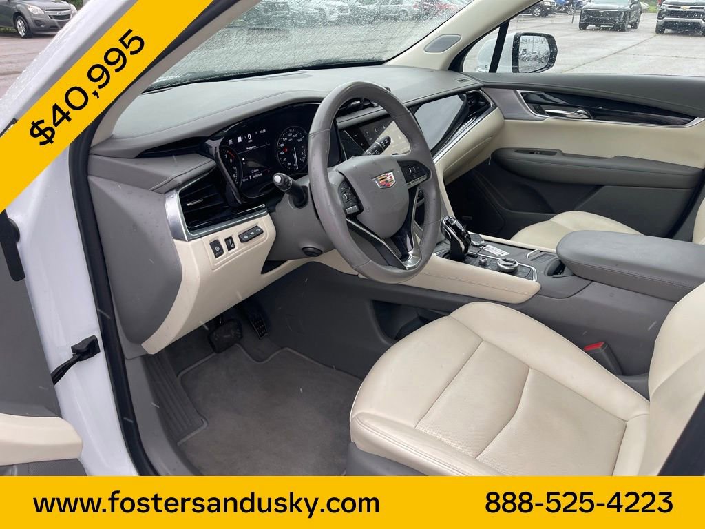 Used 2024 Cadillac XT6 Premium Luxury w/ Technology Package AWD/4WD image 13