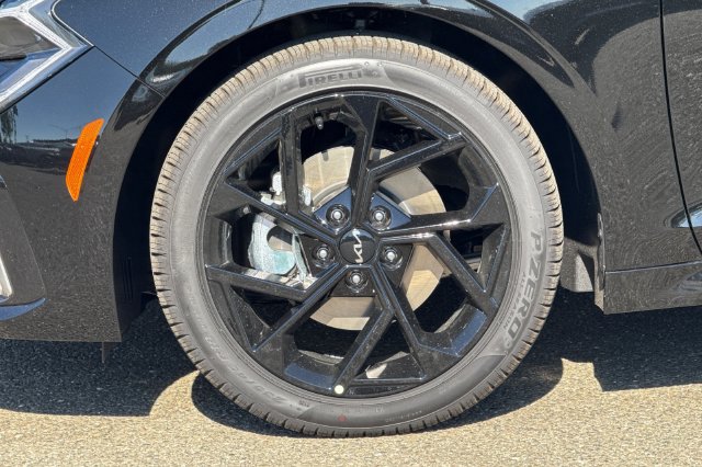 New 2027 Kia K5 GT-Line FWD image 34