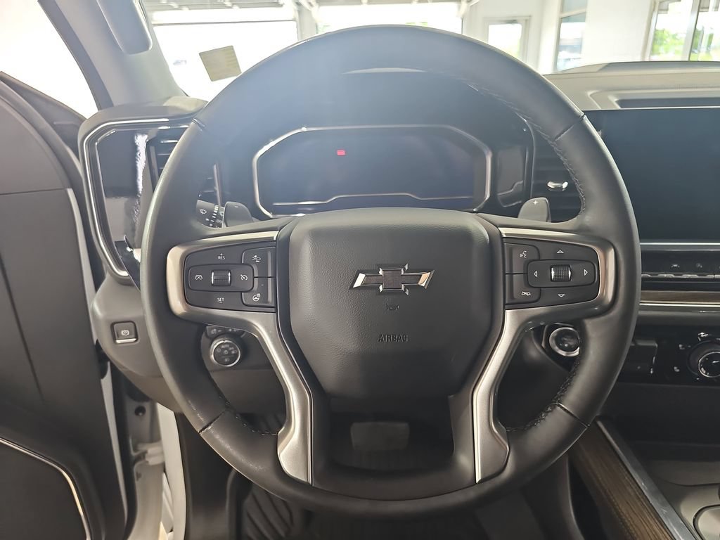 Certified 2024 Chevrolet Silverado 1500 LT Trail Boss w/ Convenience Package II AWD/4WD image 22