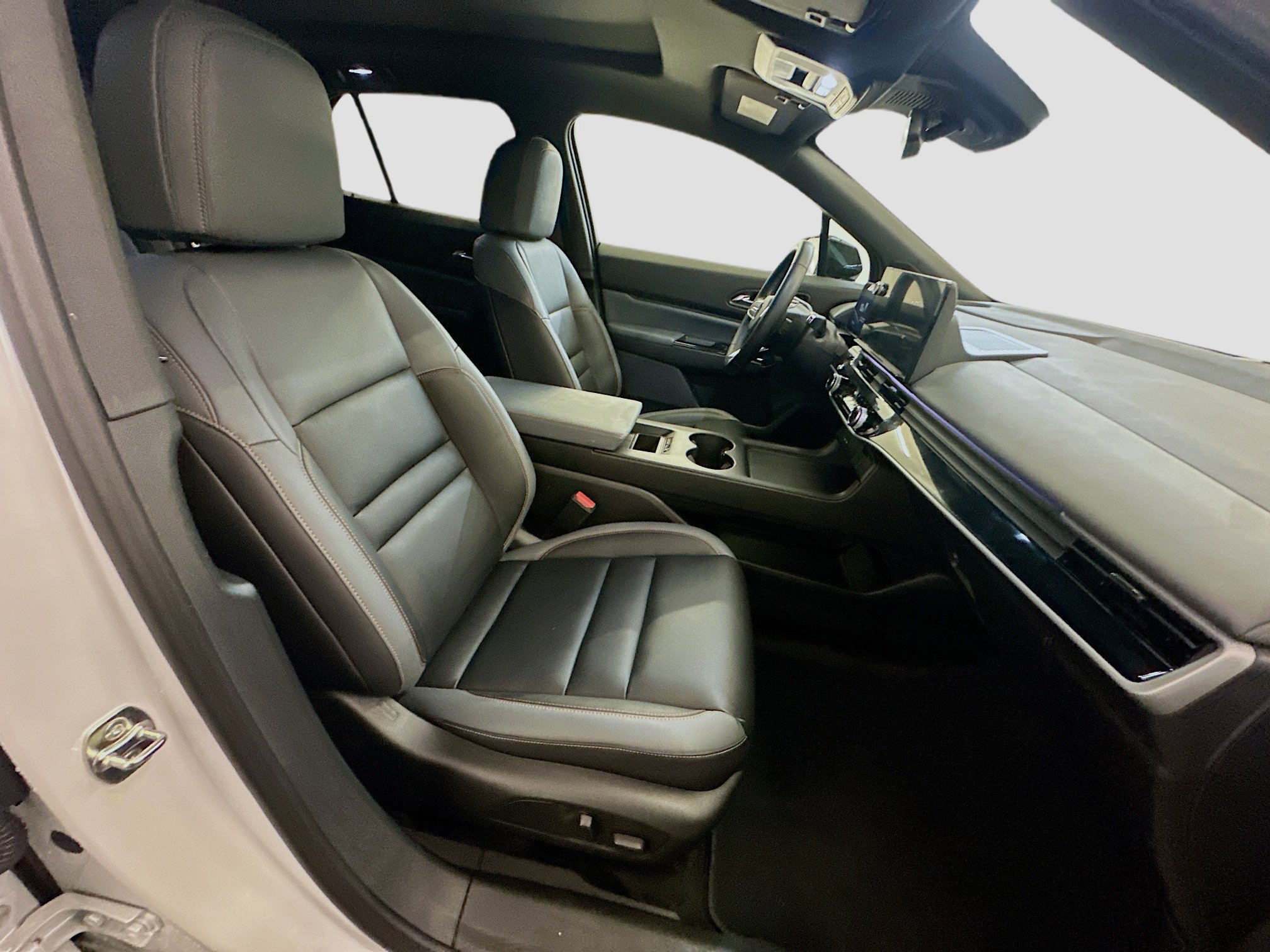 Used 2025 Honda Prologue Touring image 34