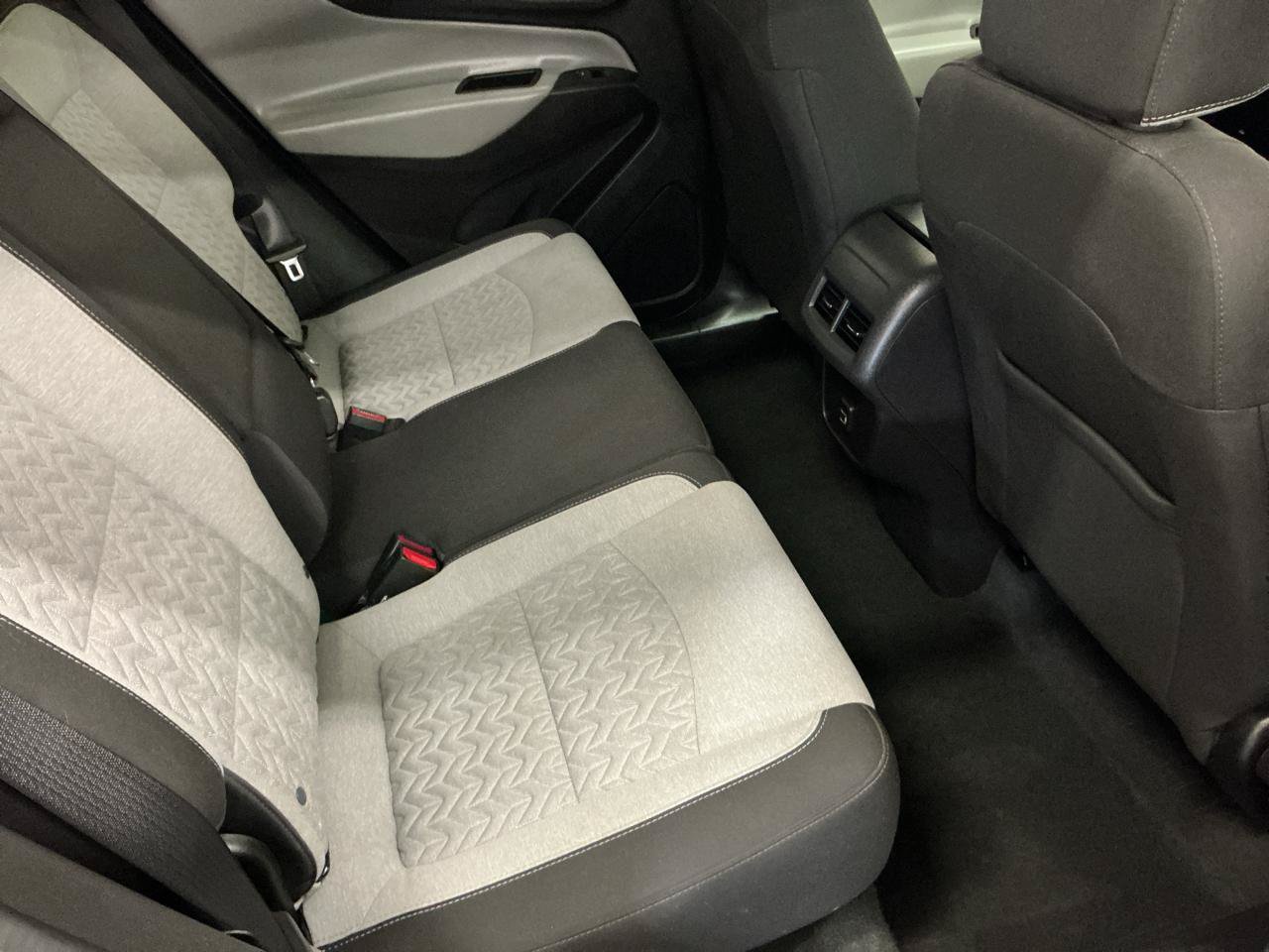 Used 2024 Chevrolet Equinox LS w/ LS Convenience Package AWD/4WD image 11
