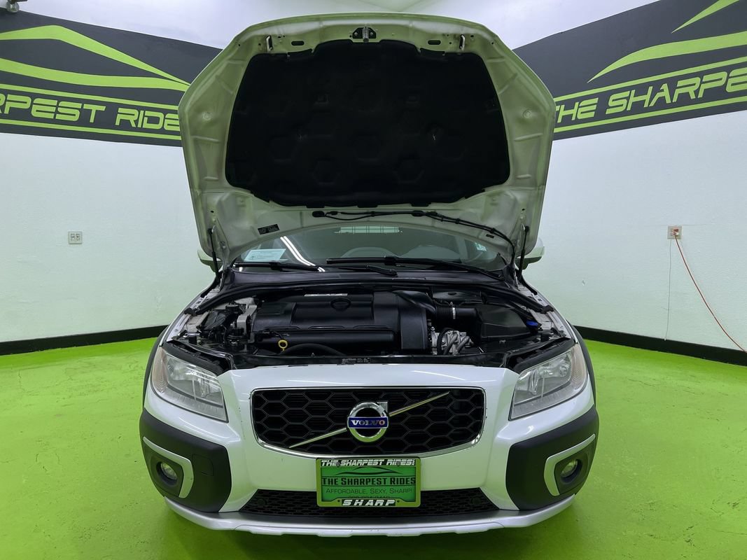 Used 2015 Volvo XC70 T6 Premier Plus AWD/4WD image 4