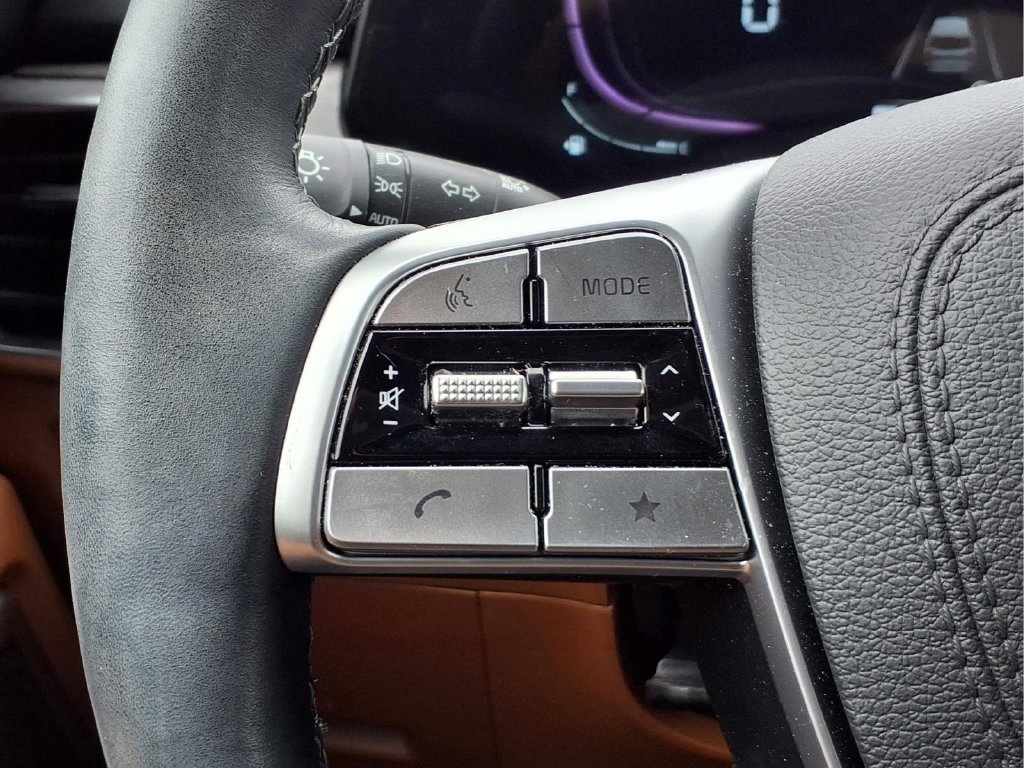 Used 2025 Kia Telluride EX X-Line AWD/4WD image 13