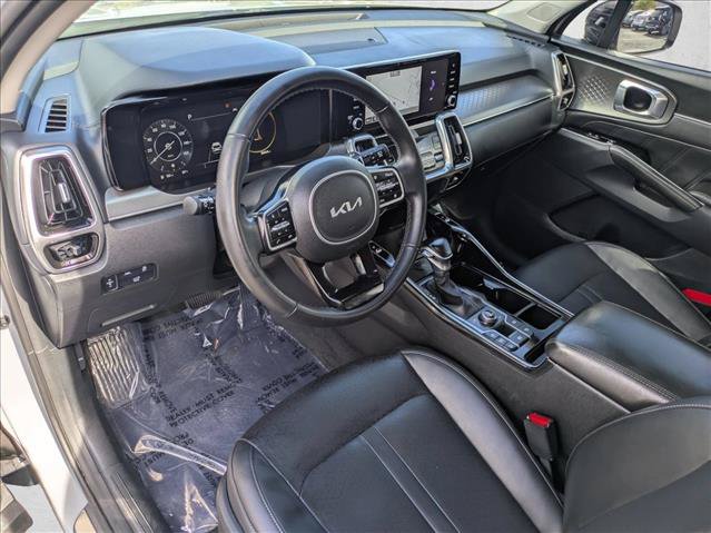 Used 2023 Kia Sorento SX AWD/4WD image 10