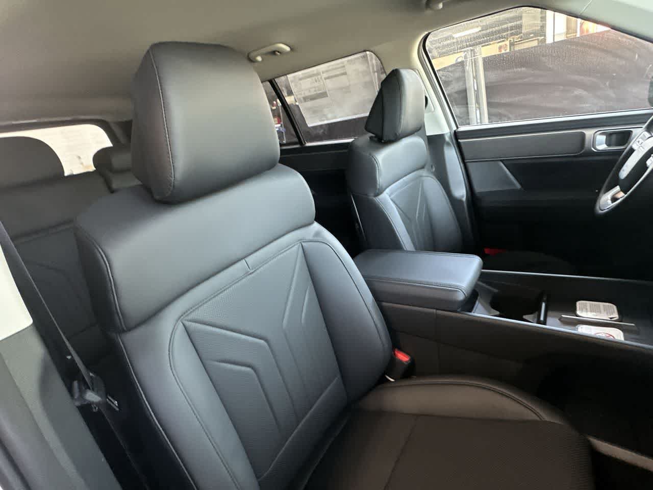 New 2027 Hyundai Santa Fe SEL FWD image 27