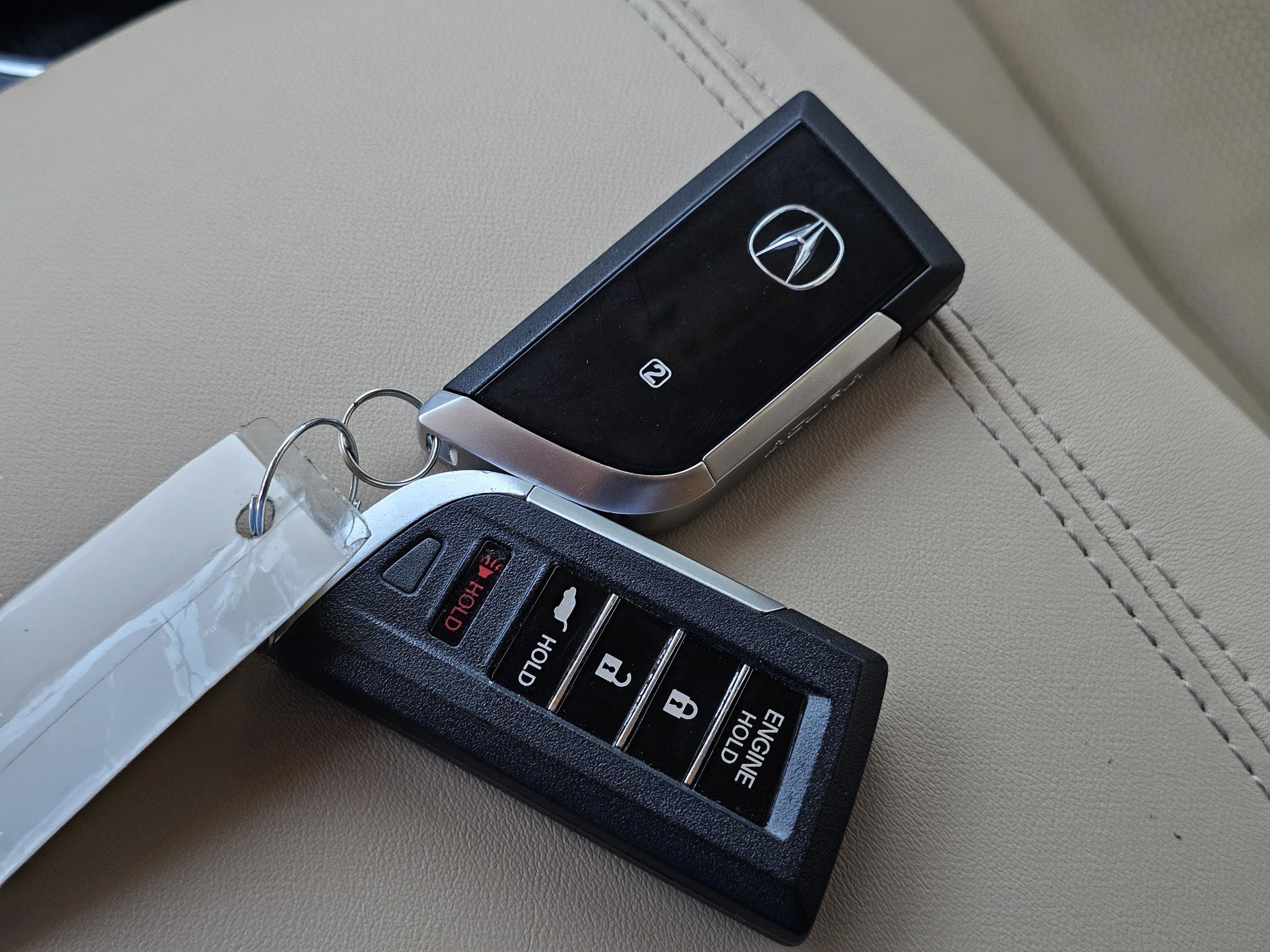 Used 2025 Acura MDX FWD w/ Technology Package image 32