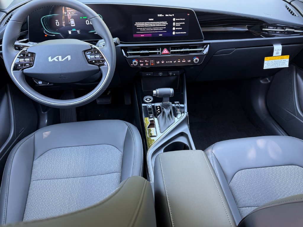 New 2026 Kia Niro EX w/ EX Premium Package FWD image 10