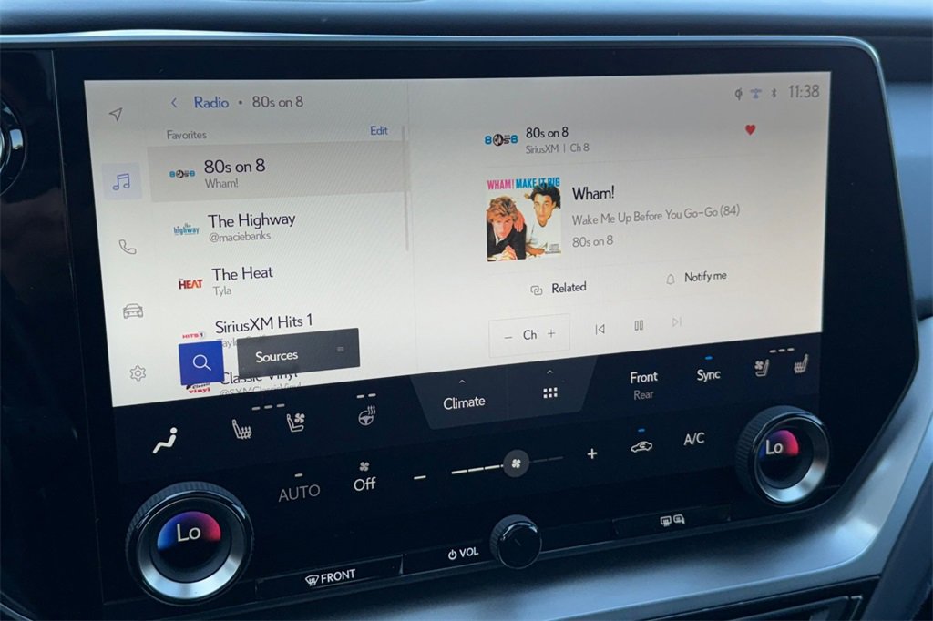 Used 2024 Lexus TX 500h AWD image 23