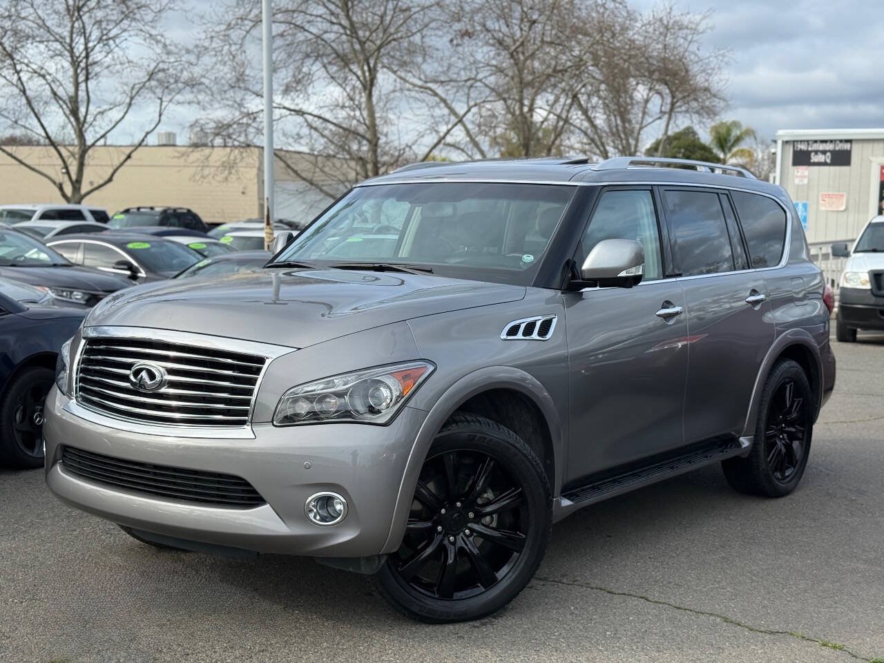 Used 2012 INFINITI QX56 4WD w/ Theater Pkg