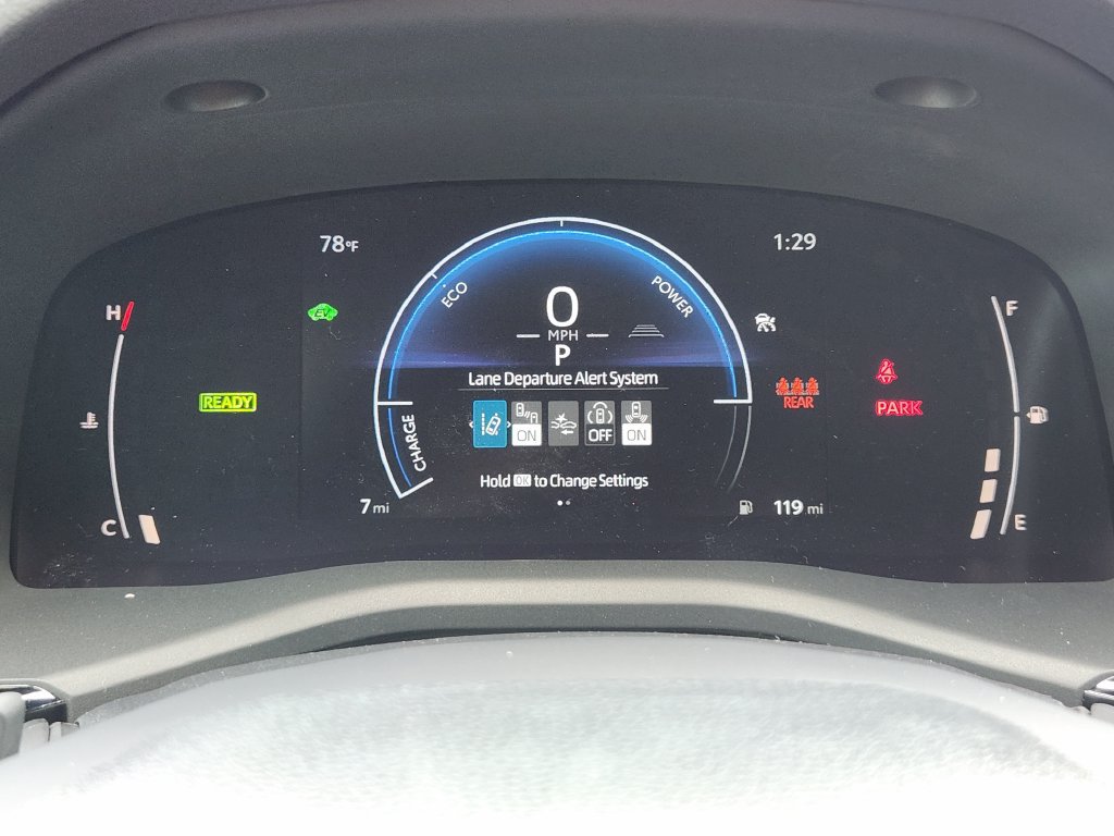 New 2026 Toyota Camry SE w/ Convenience Package FWD image 17