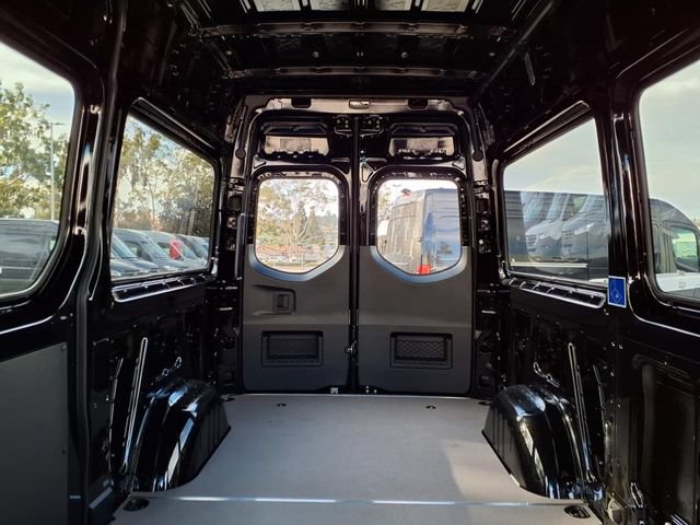 New 2025 Mercedes-Benz Sprinter 2500 image 16