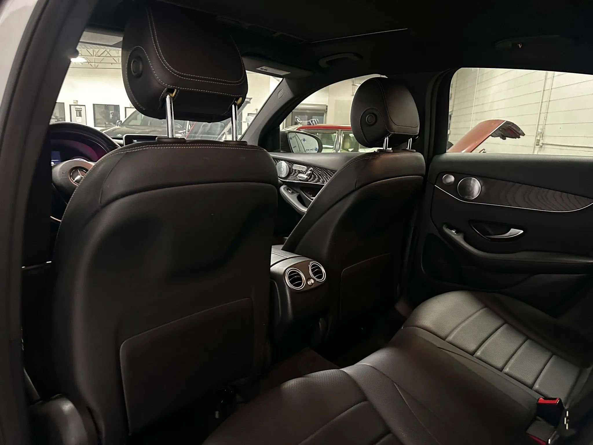 Used 2018 Mercedes-Benz GLC 300 4MATIC Coupe image 14