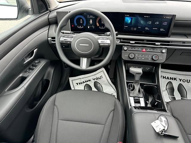 New 2026 Hyundai Tucson SE image 12