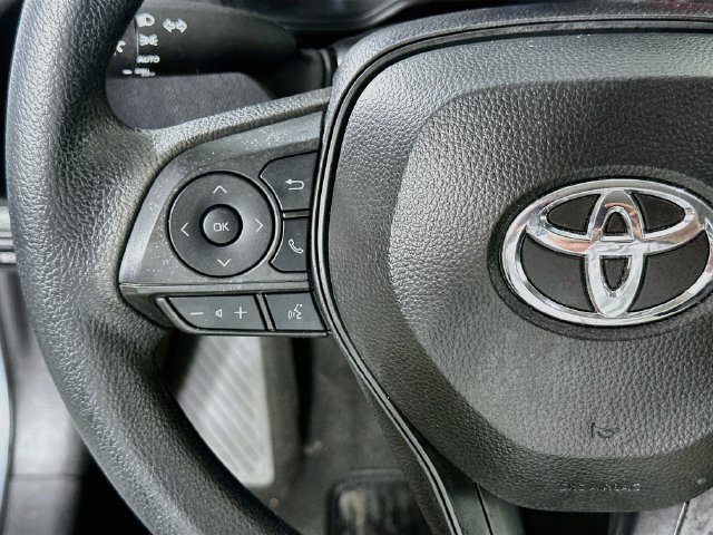 Used 2024 Toyota Corolla LE FWD image 19