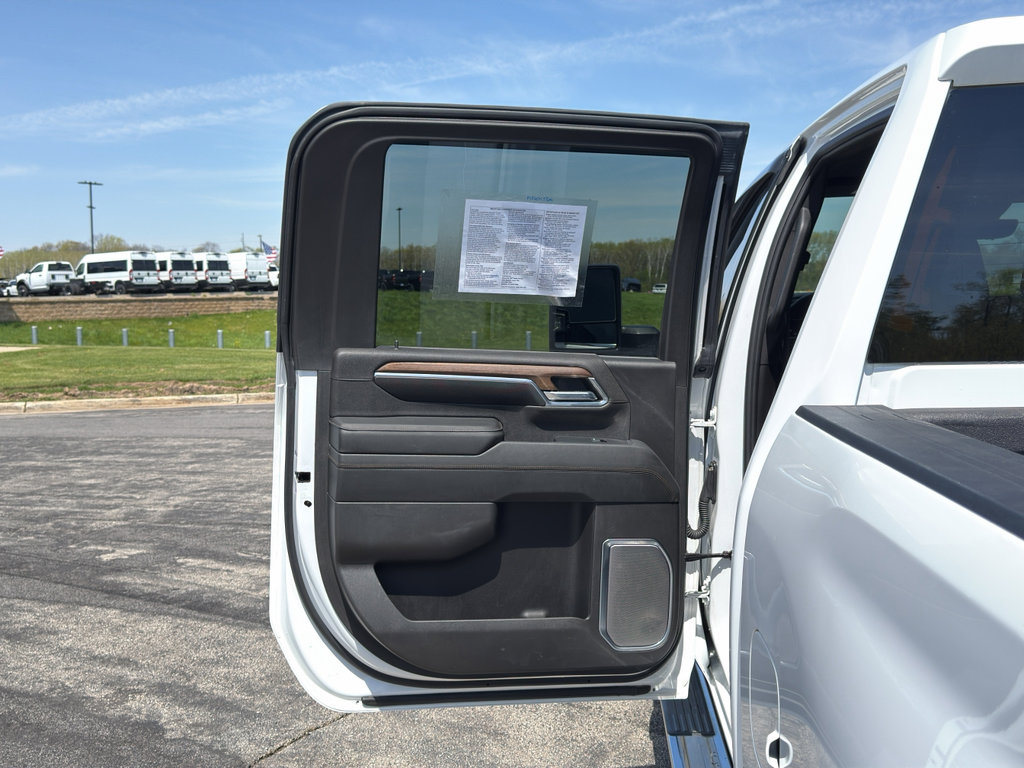 Used 2024 Chevrolet Silverado 3500 High Country w/ High Country Premium Package AWD/4WD image 37