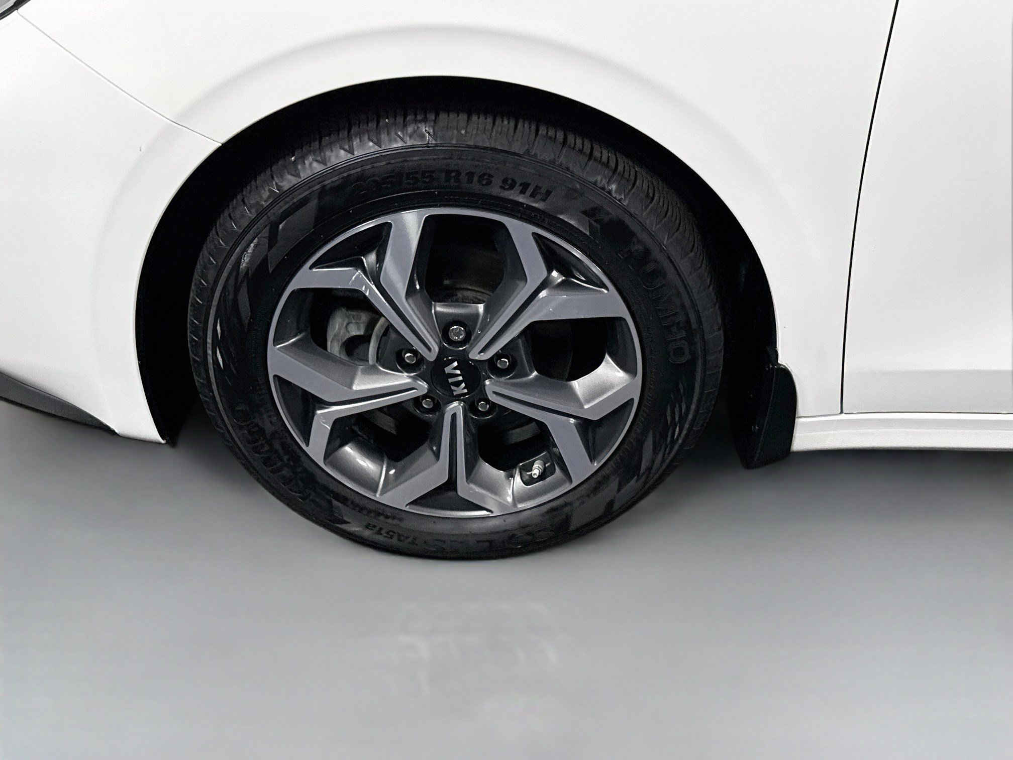 Used 2019 Kia Forte LXS FWD image 37