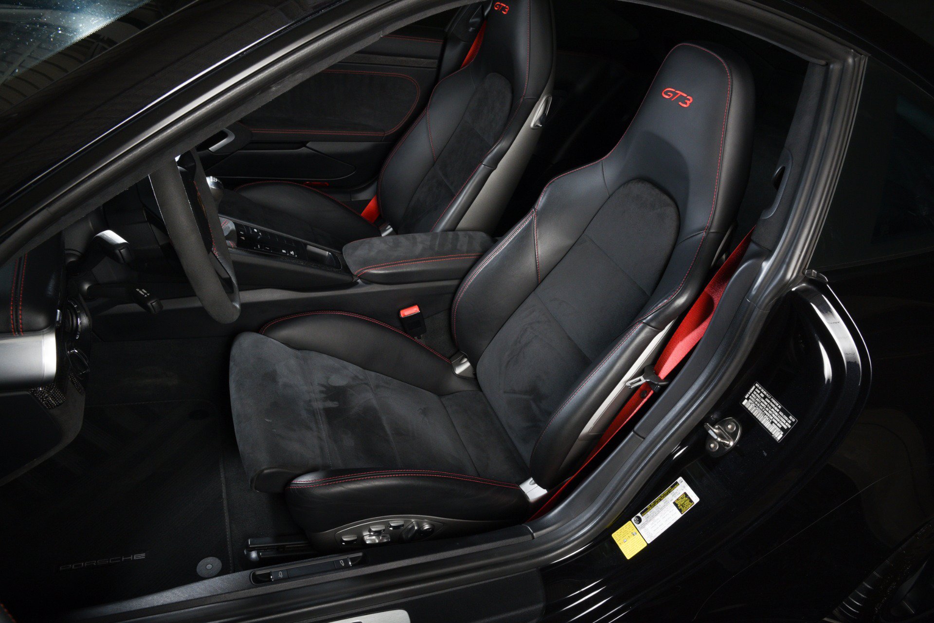 Used 2019 Porsche 911 GT3 RWD image 5