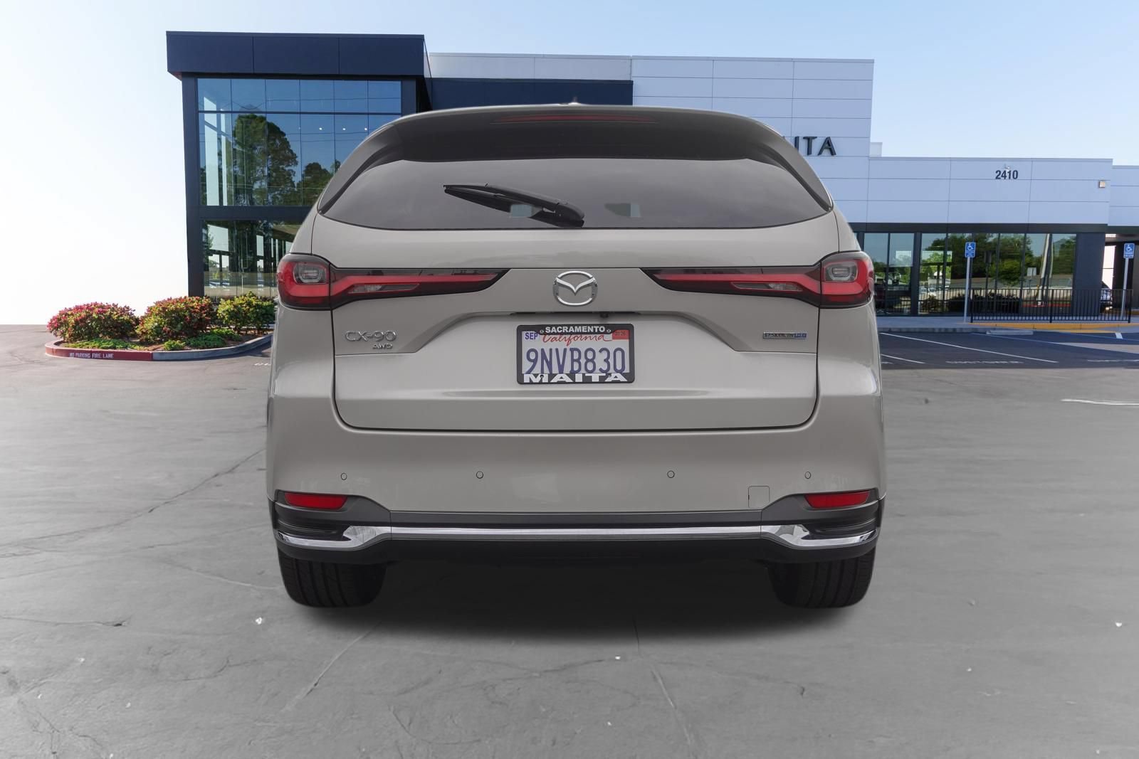 Certified 2024 MAZDA CX-90 Plug-In Hybrid w/ Premium Plus AWD/4WD image 5