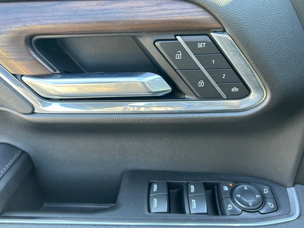 Used 2025 GMC Sierra 1500 SLT image 29