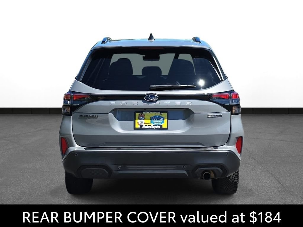 Used 2025 Subaru Forester Touring AWD/4WD image 7