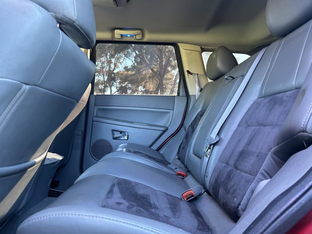 Used 2006 Jeep Grand Cherokee SRT8 w/ SRT Option Group I AWD/4WD image 22