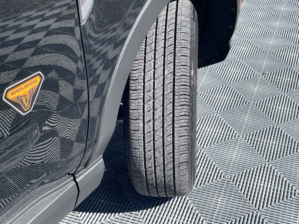 Used 2022 Ford Bronco Sport Badlands image 3