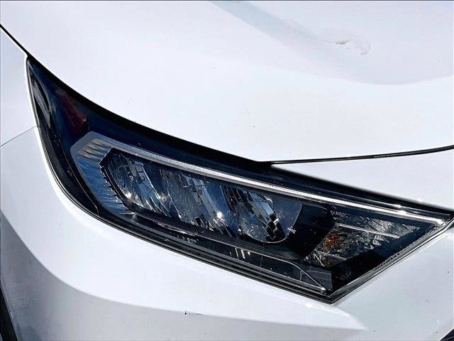 Used 2021 Toyota RAV4 XLE image 28
