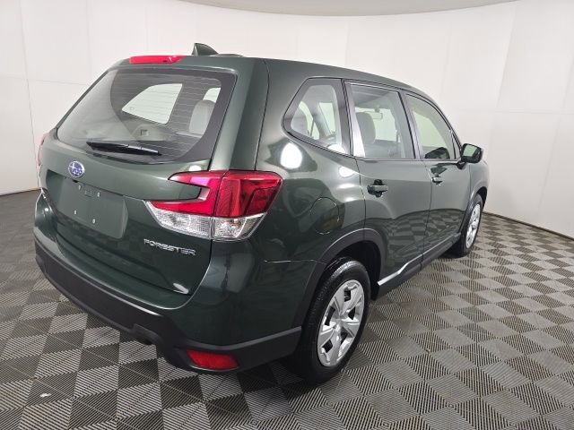 Used 2023 Subaru Forester AWD/4WD image 7