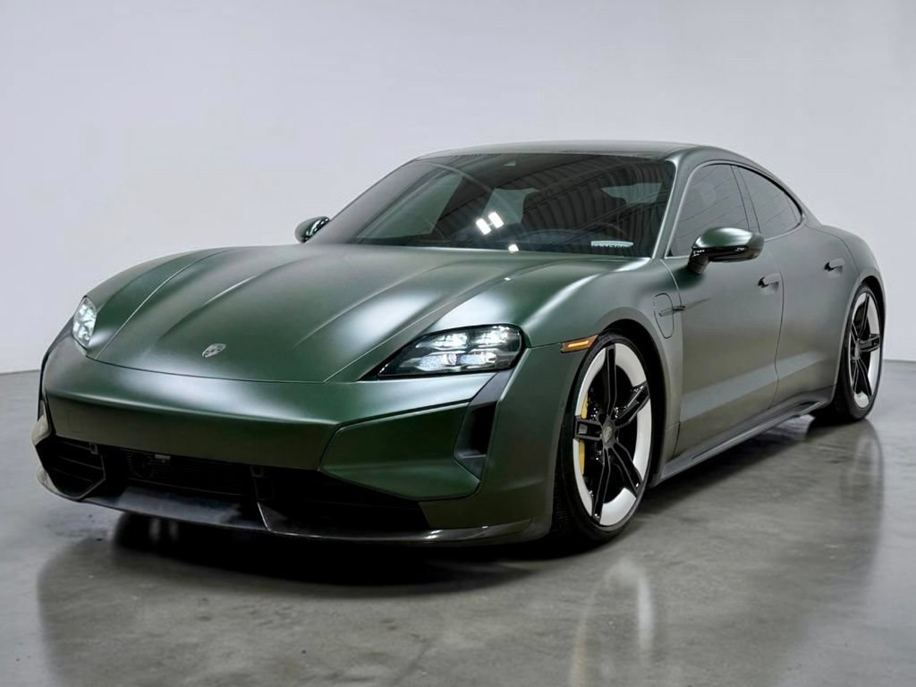 Used 2025 Porsche Taycan Turbo S w/ Premium Package AWD/4WD image 9