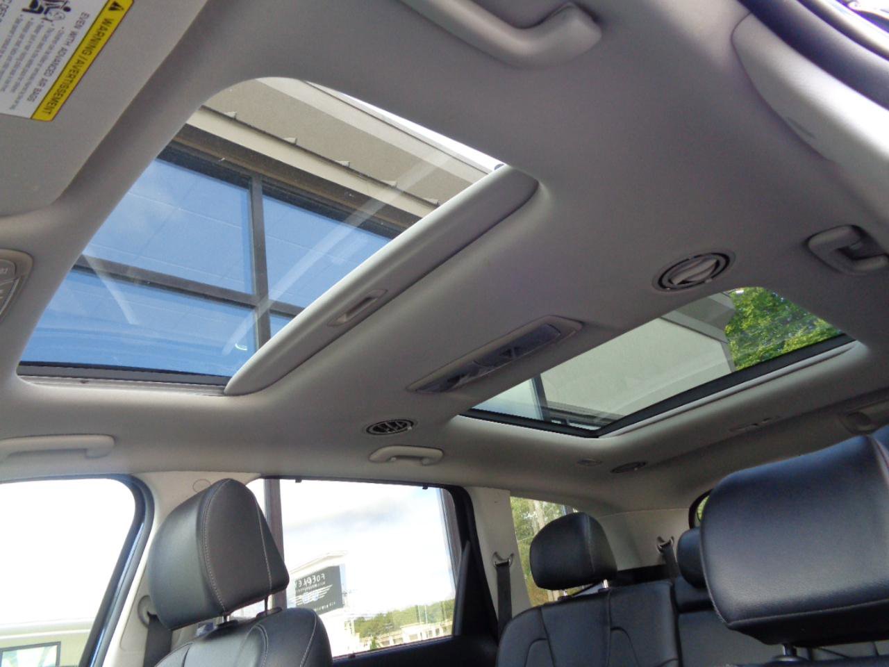 Used 2022 Kia Telluride SX image 14