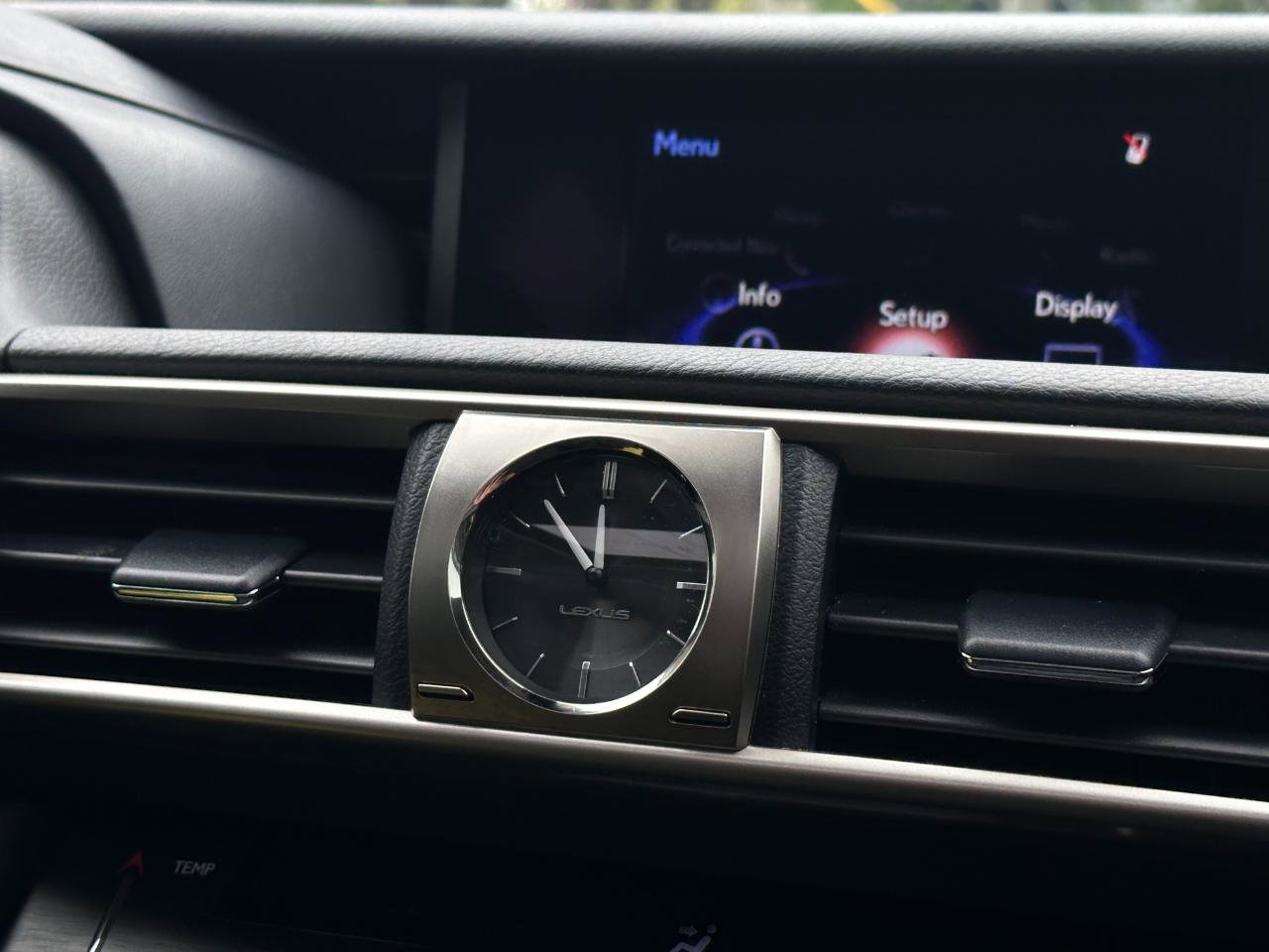 Used 2017 Lexus IS 200t RWD image 14