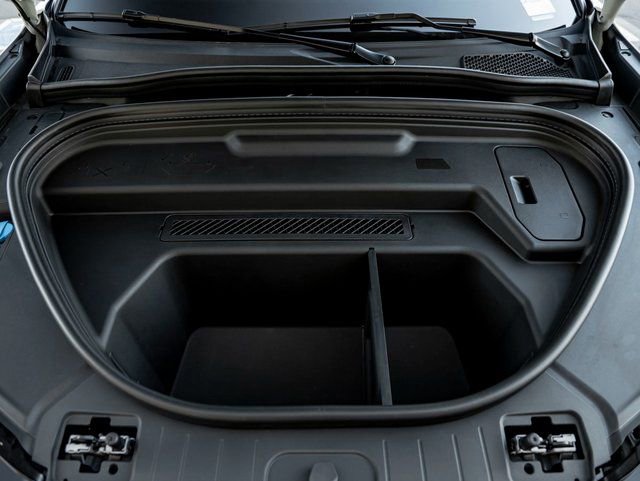 New 2025 Audi SQ6 e-tron Prestige image 34