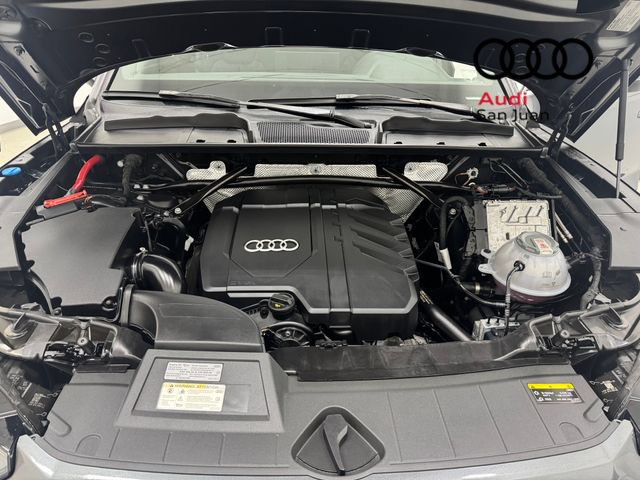 Used 2023 Audi Q5 2.0T Premium Plus w/ Premium Plus Package AWD/4WD image 4