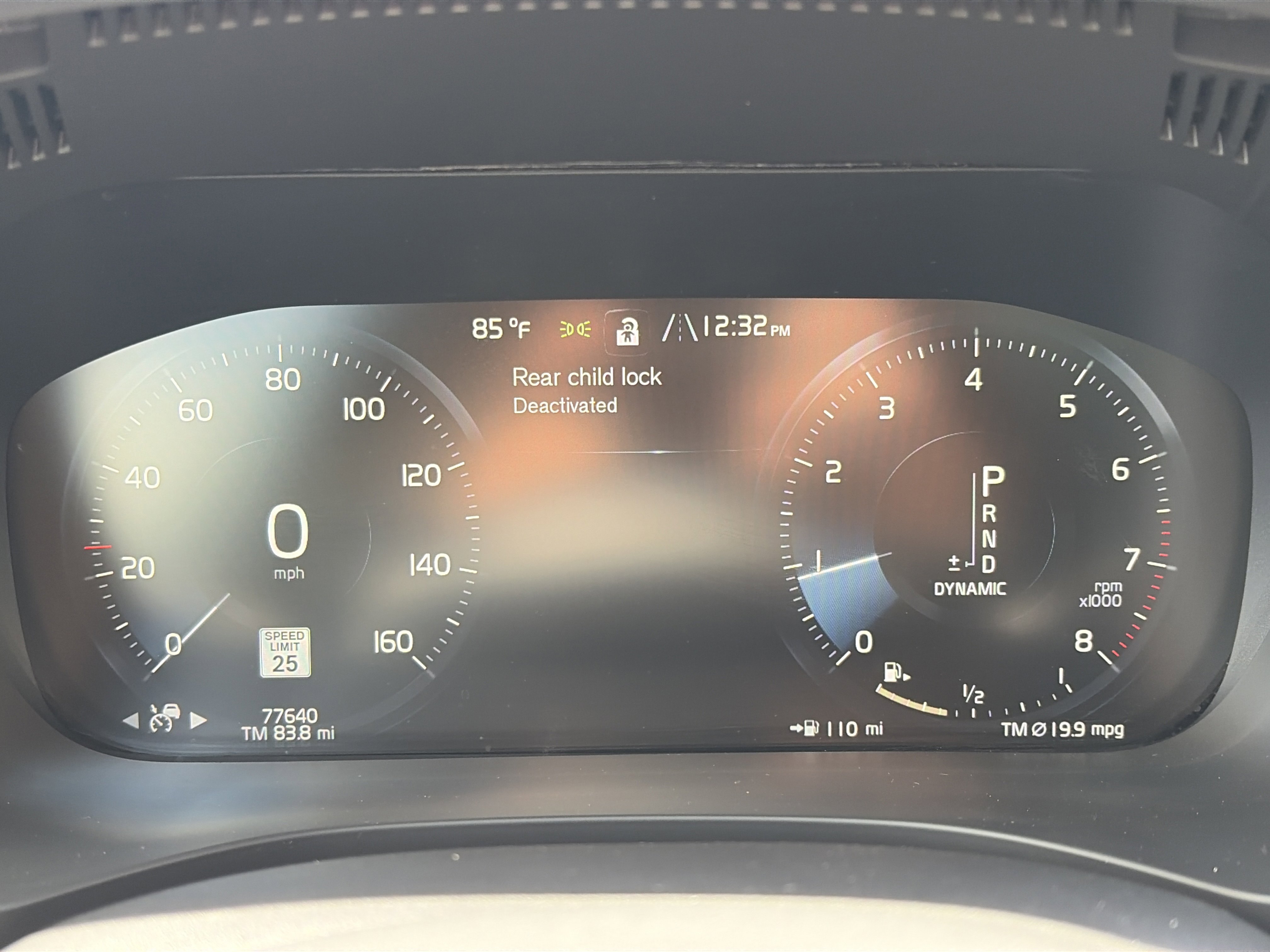 Used 2018 Volvo XC60 T6 Inscription w/ Luxury Seat Package AWD/4WD image 19