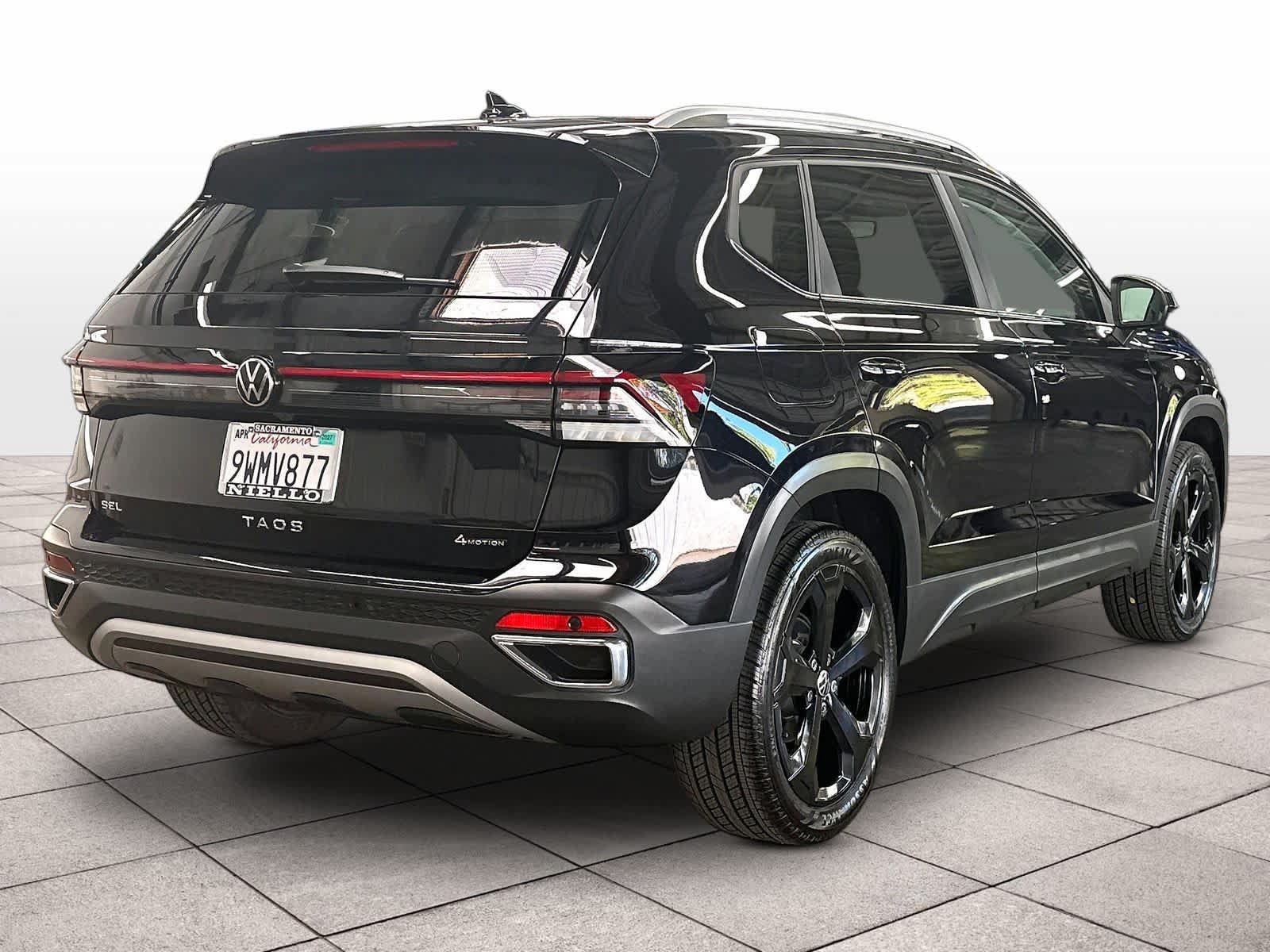 Certified 2026 Volkswagen Taos SEL AWD/4WD image 9