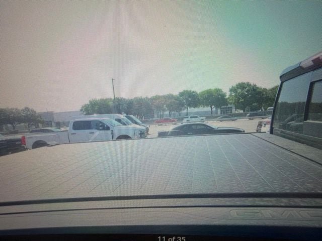 Used 2023 GMC Sierra 2500 AT4 w/ AT4 Preferred Package AWD/4WD image 8