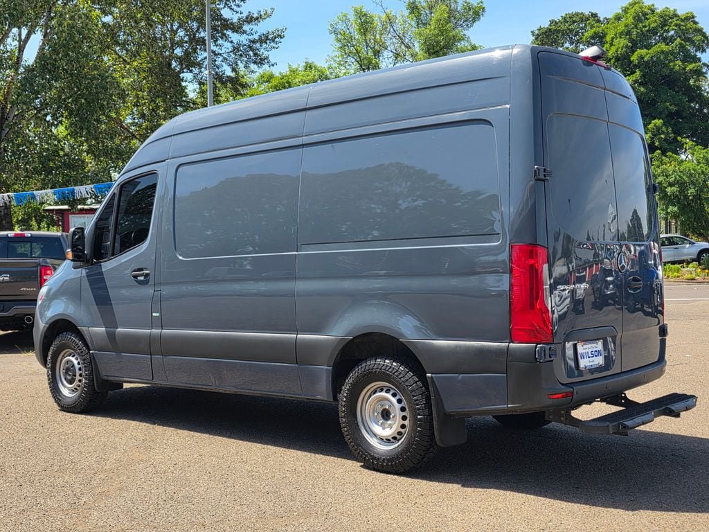 Used 2019 Mercedes-Benz Sprinter 144 image 24
