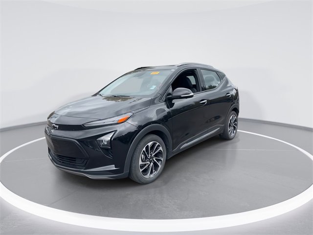 Used 2022 Chevrolet Bolt EUV Premier w/ Sun & Sound Package image 4