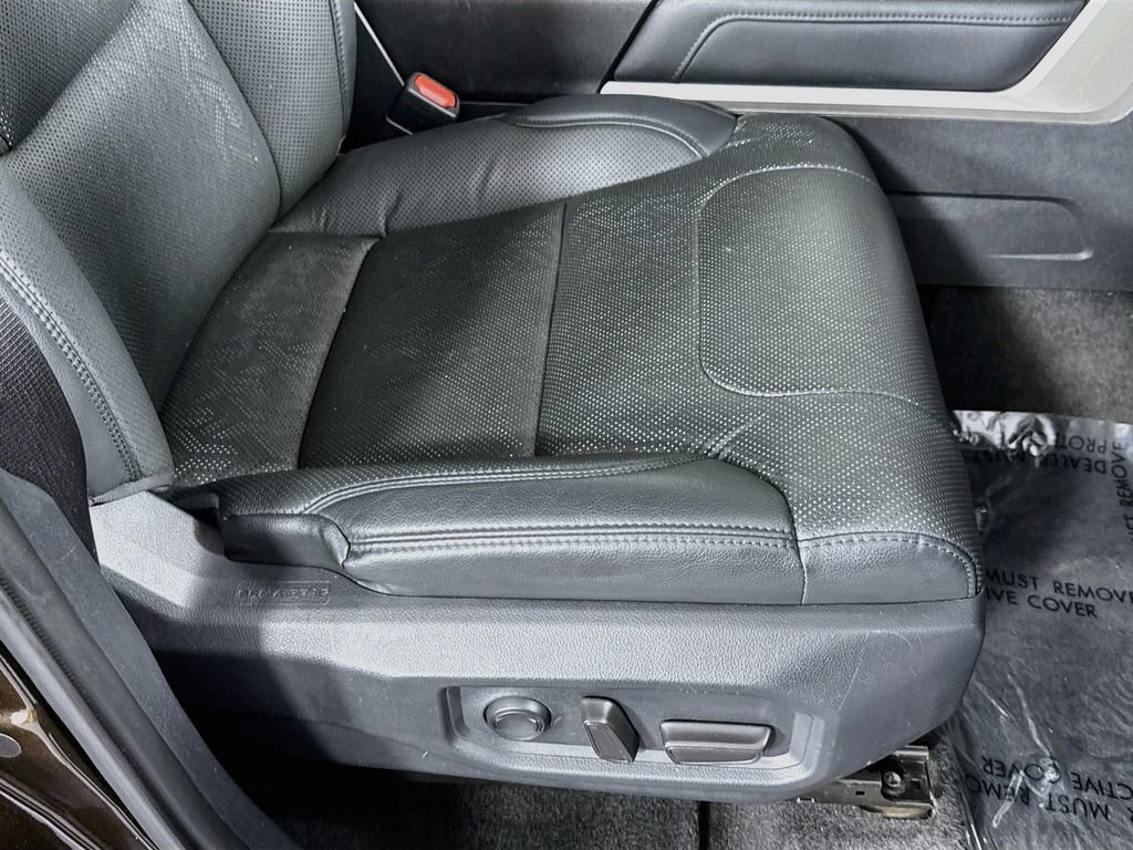 Used 2023 Toyota Sequoia Limited RWD image 39
