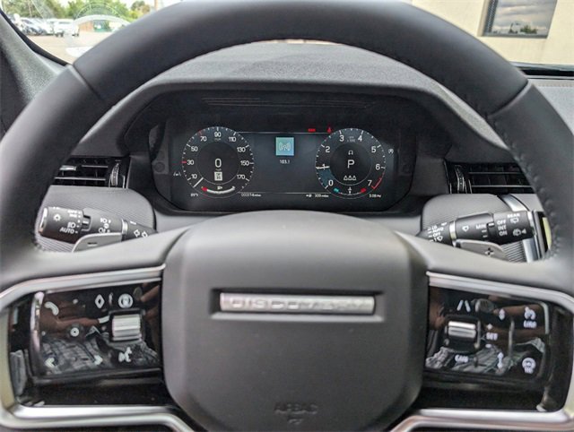 Used 2024 Land Rover Discovery Sport Dynamic SE image 13