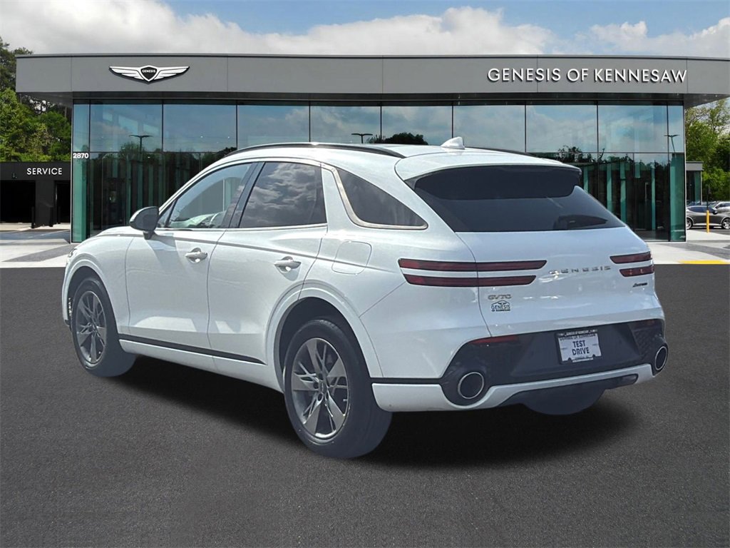 Used 2022 Genesis GV70 3.5T Sport image 5