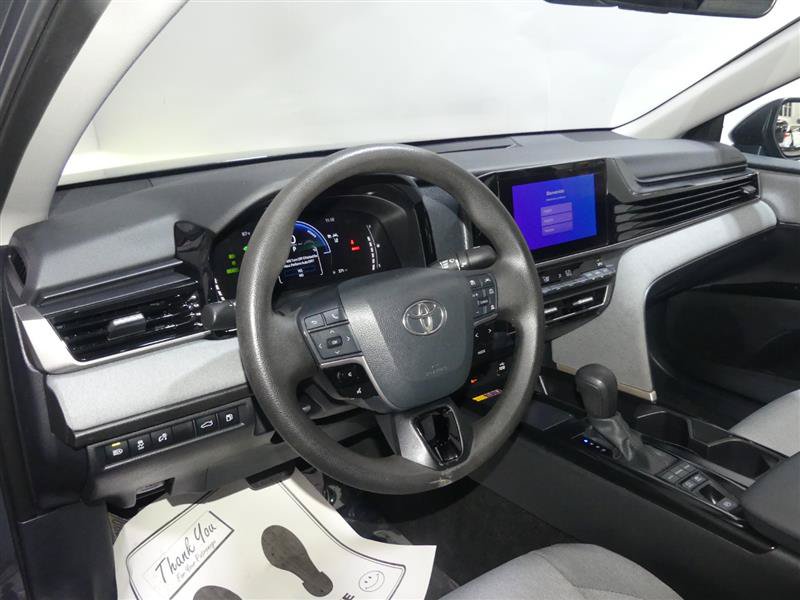 Used 2025 Toyota Camry LE w/ Convenience Package AWD/4WD image 23