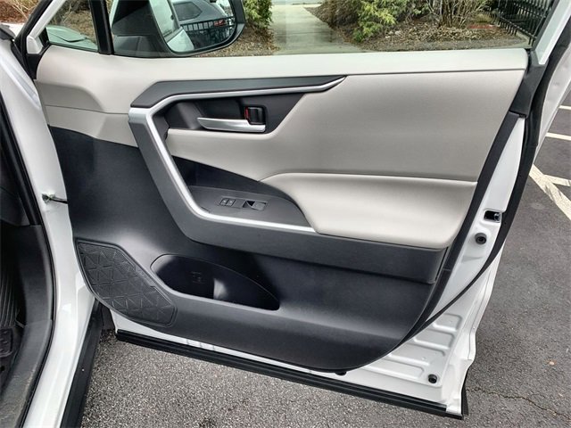 New 2025 Toyota RAV4 XLE Premium image 13