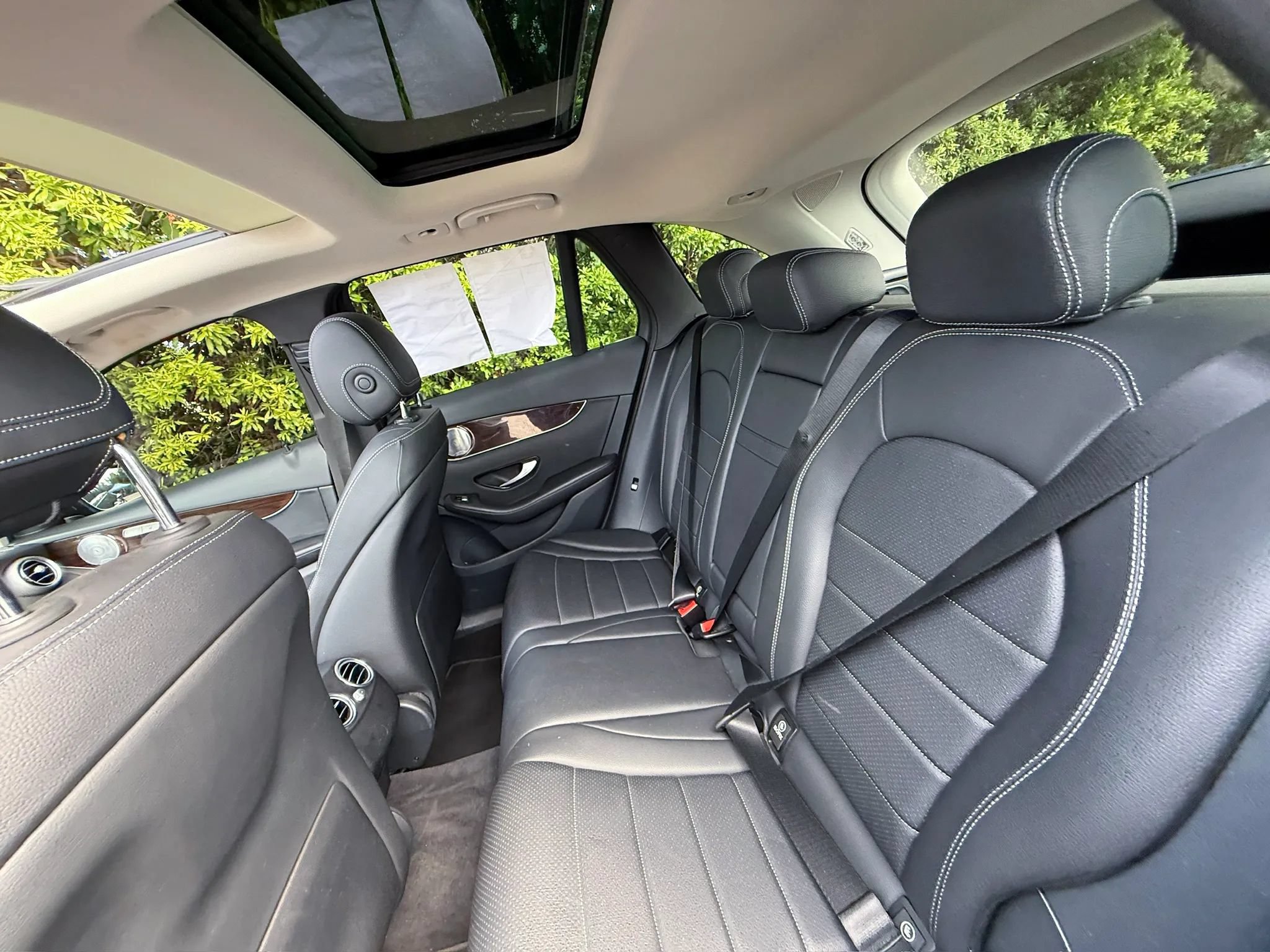 Used 2016 Mercedes-Benz GLC 300 4MATIC w/ Multimedia Package image 41