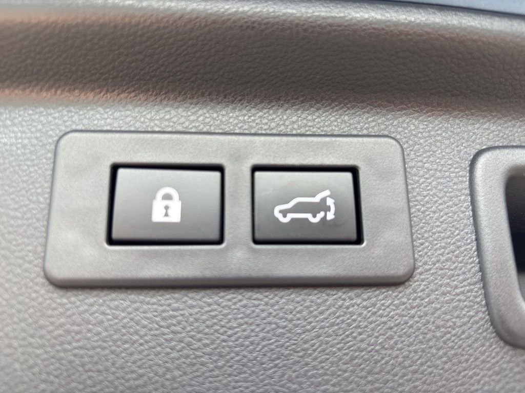 Used 2024 Subaru Forester Limited AWD/4WD image 37