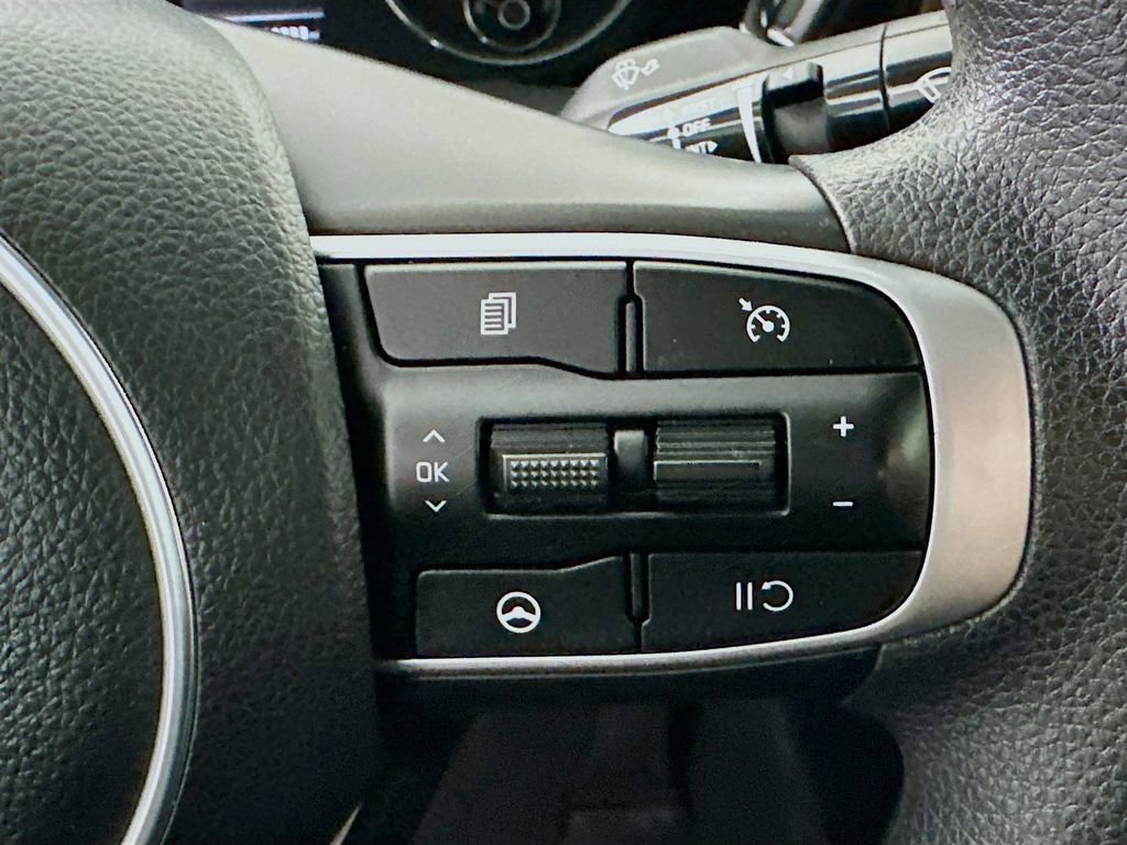 Certified 2023 Kia K5 LXS image 9